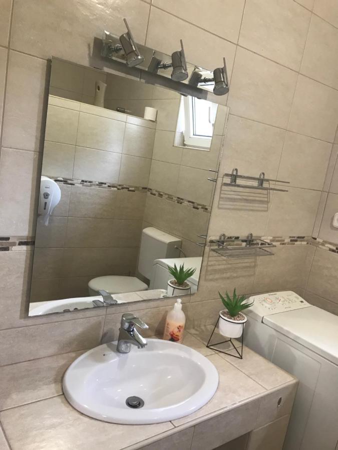 Balatonkenesei Vendeghaz Apartament Balatonkenese